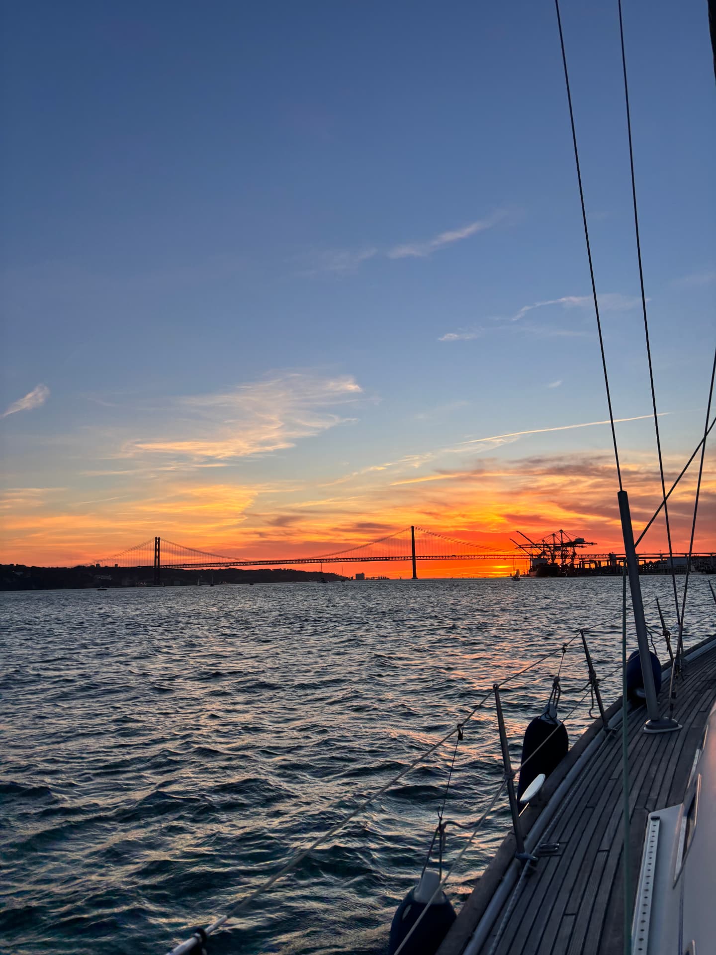 O Tejo ao fim do dia